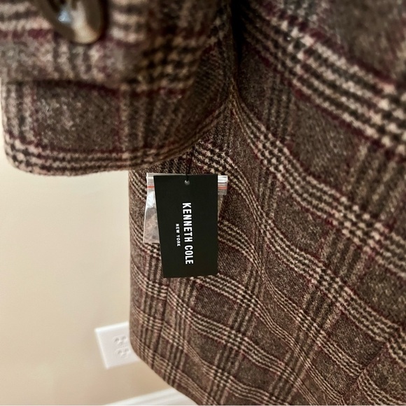 NWT Kennth Cole NY Long Plaid Coat W/ Removable Faux Fur Collar Size M​​ - Picture 4 of 7
